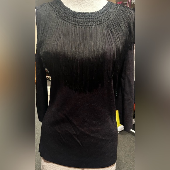 Sexy Black,Cold-Shouldered, Fringed Top - Picture 3 of 9